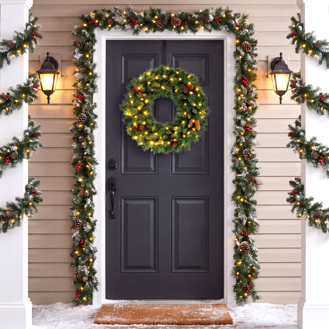 24 Inch Pre-Lit Artificial Christmas Wreath with LED Lights
