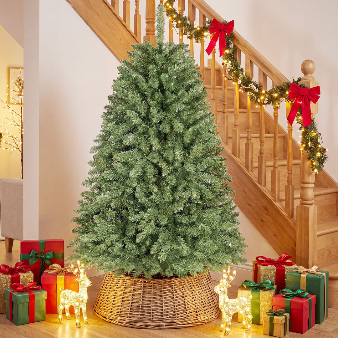 4.5 FT Artificial Christmas Tree with Easy-Setup Hinges