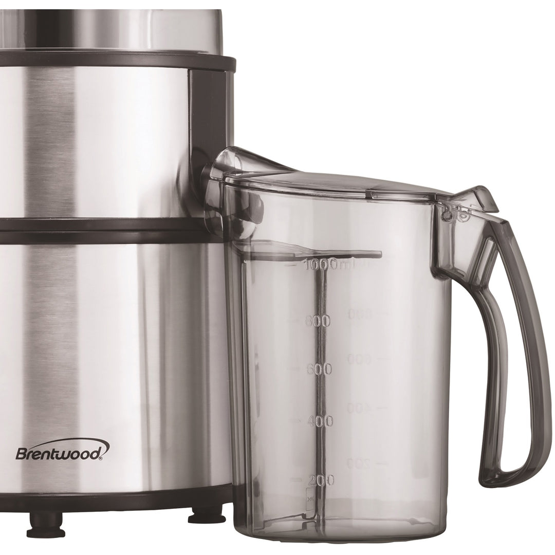 Brentwood 800W Stainless Steel Juice Extractor with Wide Feed Chute & 34-Oz. Jar - view 3
