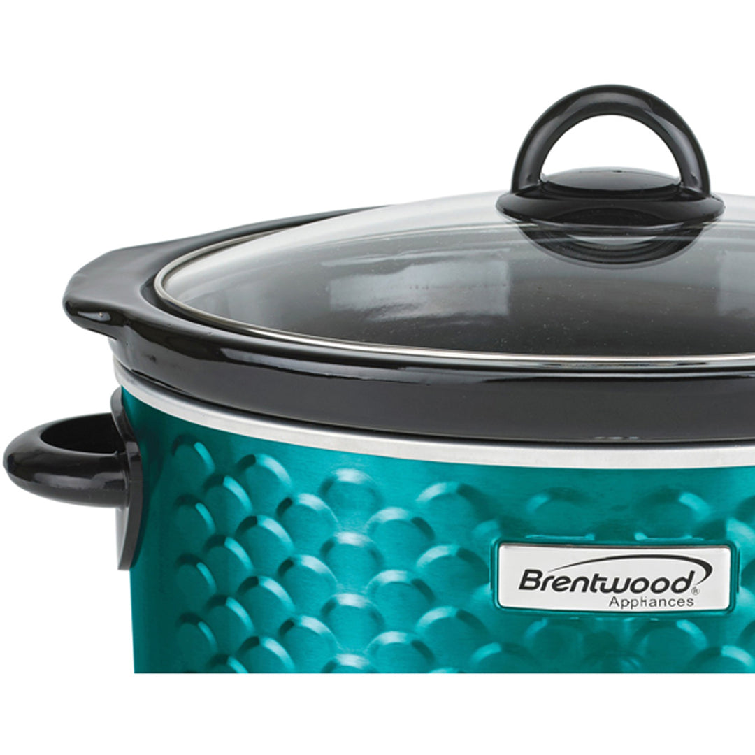 Brentwood 4.5-Qt. Scallop-Pattern Slow Cooker with Ceramic Pot, Blue - view 2