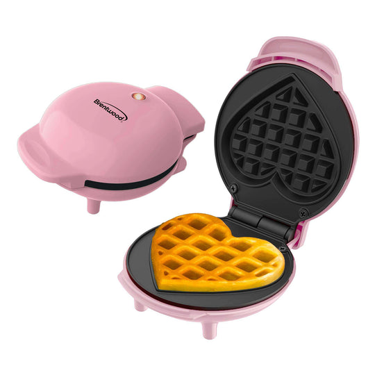 Brentwood 4 In. 400W Nonstick Mini Heart-Shaped Waffle Maker, Pink