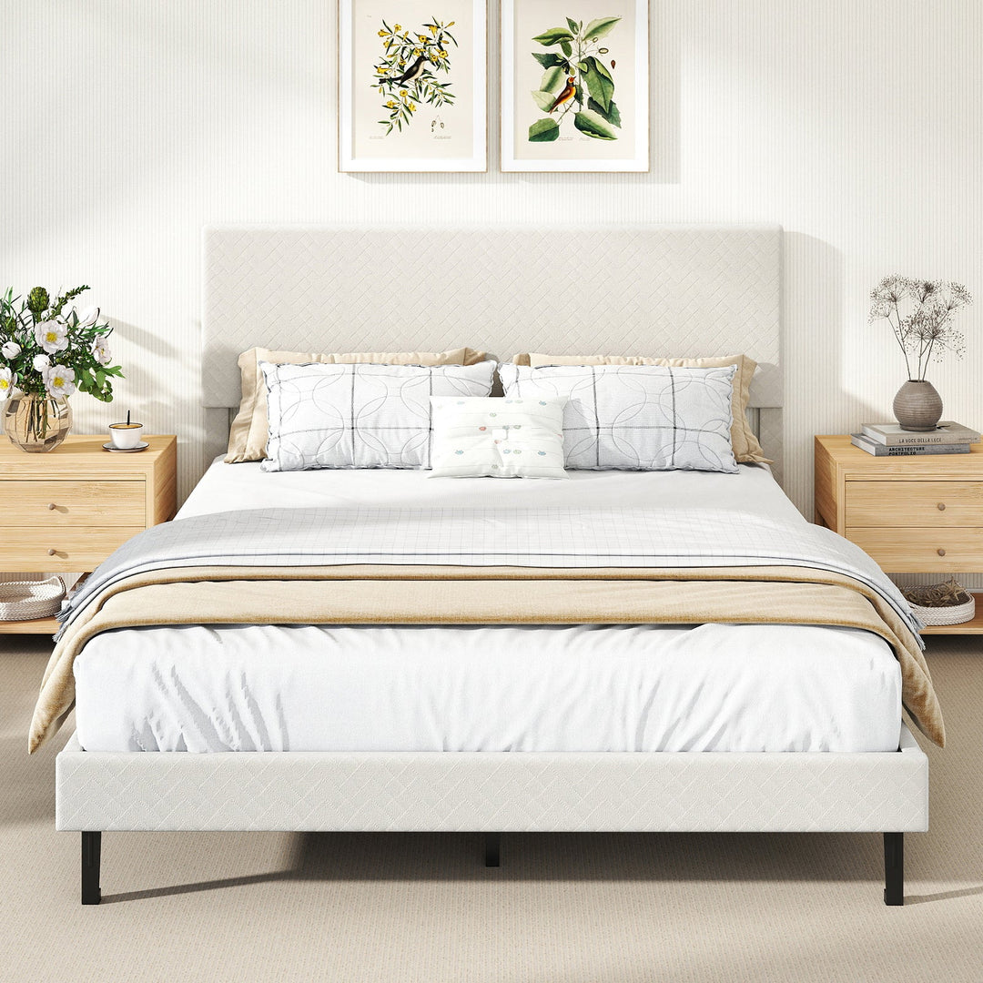Twin/Full/Queen Size Velvet Bed Frame Upholstered Platform Bed with Chevron Headboard Beige